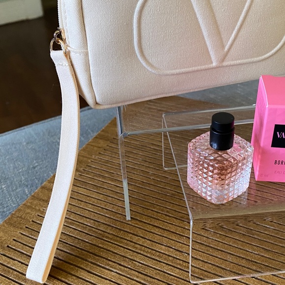 Valentino Small Ivory Pouch & Born In Roma Mini - Picture 4 of 9